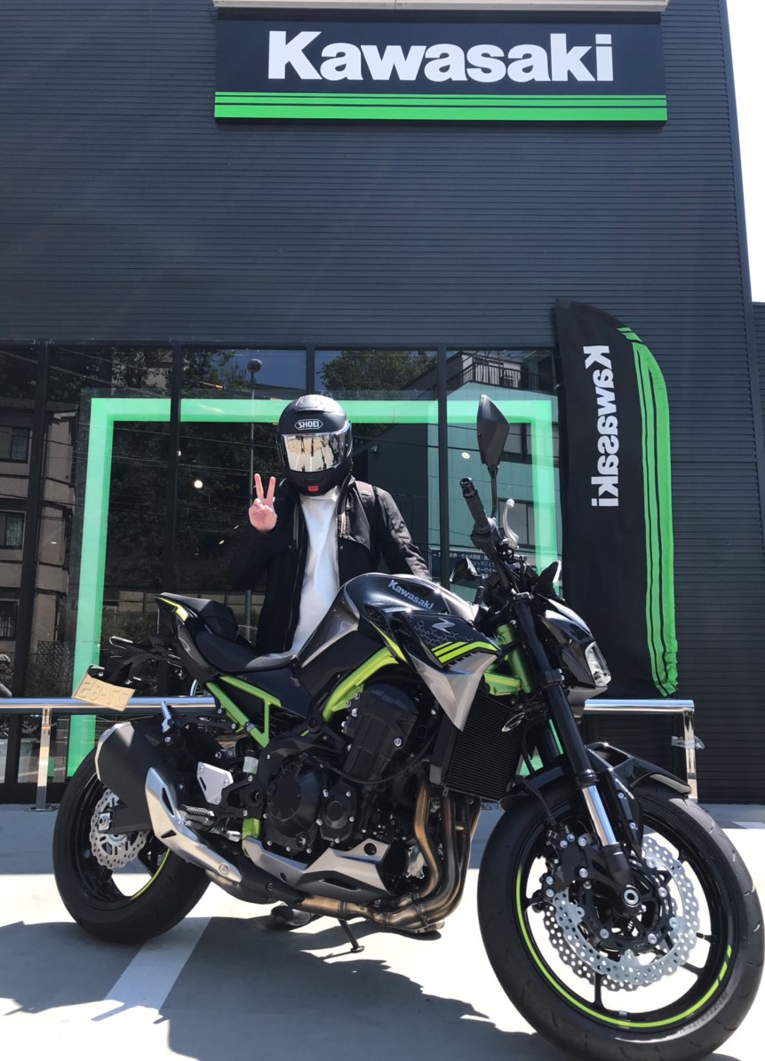 祝 Z900納車おめでとうございます 国産車ブログ 丸富オート販売 横浜 湘南でバイクの購入 修理 レンタルバイク バイク のことなら何でもおまかせ